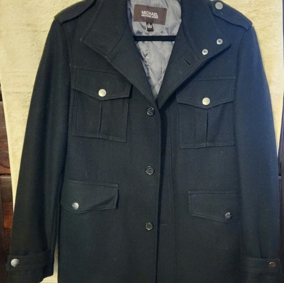 Jacket - Picture 9 of 10